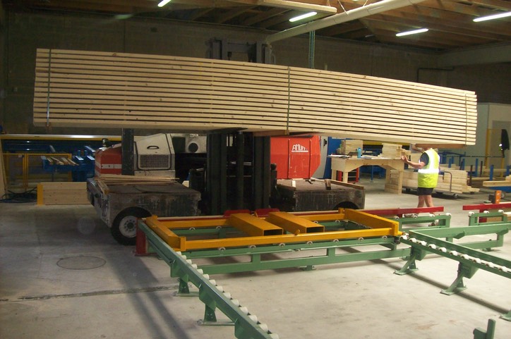 L1056-A CARROUSEL ALIMENTATION DE SCIE ABC sur site - 090