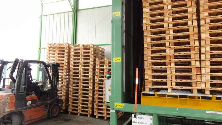 L976-BE-CABINE D'ASPERSION PALETTES BAB SUR SITE - 64