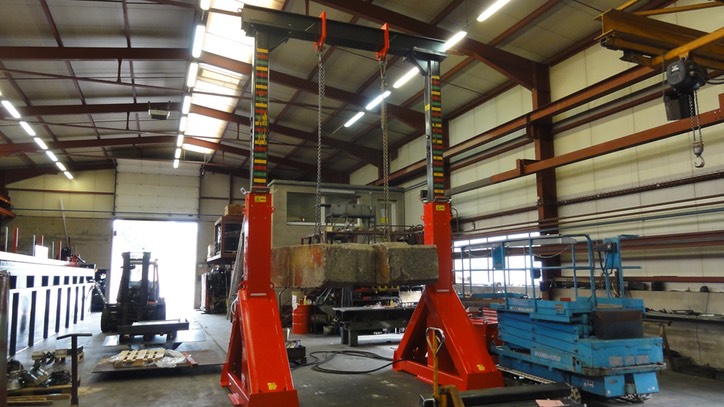 L1072-PORTIQUE BUGEY MANUTENTION - 35