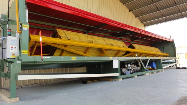 Cabine-d’aspersion-A2C-pour-le-traitement-des-charges-de-bois