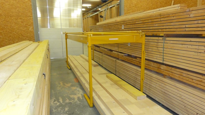 L761-AK-LEVE CHARGE MOB LCA - 26