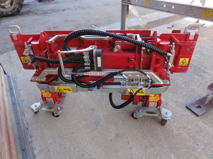 L1049-A PREMIER JEU DE CRICS ROULEUR ALSTOM A A2C - 195