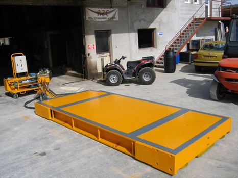 TORTUE 120 Tonnes NOVENTA - 79