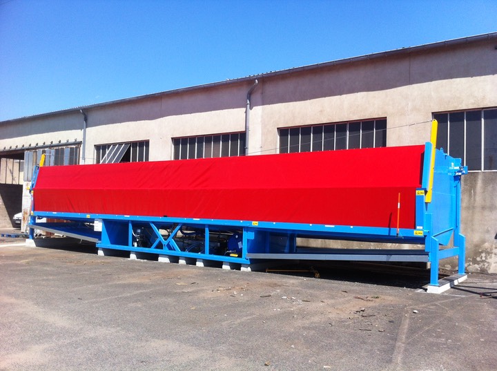 Cabine-d’aspersion-A2C-pour-le-traitement-des-charges-de-bois