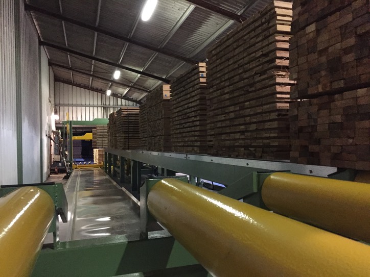 L966-B LIGNE DE TREMPAGE LESBATS SUR SITE - 219