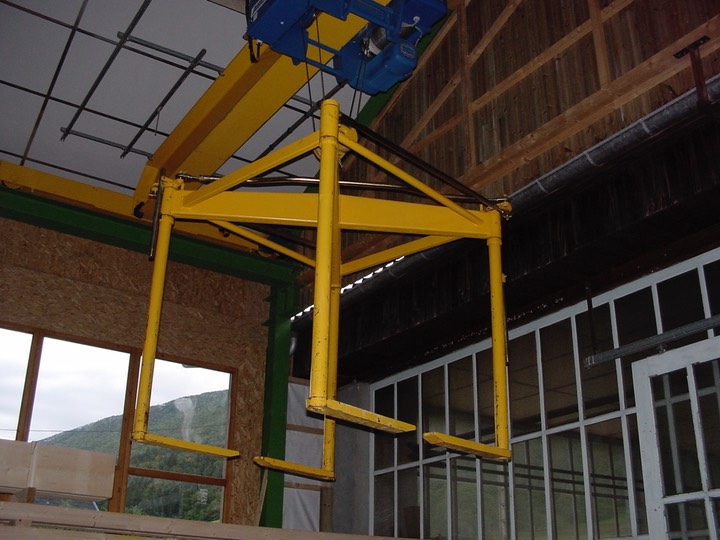 L761-LEVE CHARGE - 14