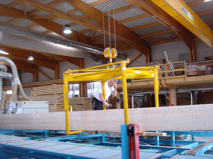 L761-LEVE CHARGE - 23