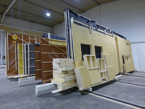 L1037-A CHARIOTS BELLIARD SUR SITE - 13