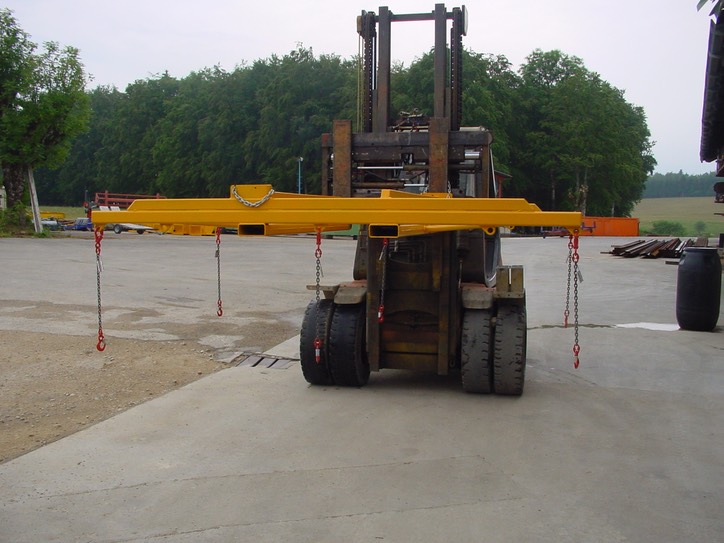 PALONNIER À TREILLIS 01