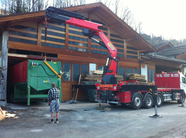 Cabine-d’aspersion-A2C-pour-le-traitement-des-charges-de-bois