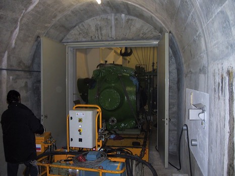 TORTUE 120 Tonnes NOVENTA - 77